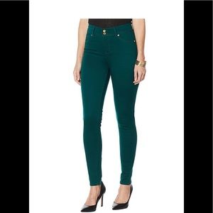 IMAN Global Chic 360 Slim Skinny Jeans